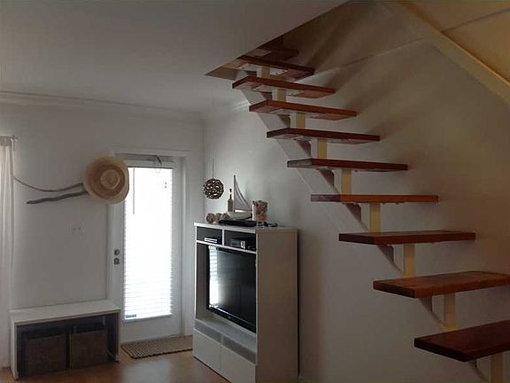 4th image of 798 Crandon Blvd APT 35-C