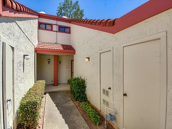 4th image of 1858 Indian Creek Ct