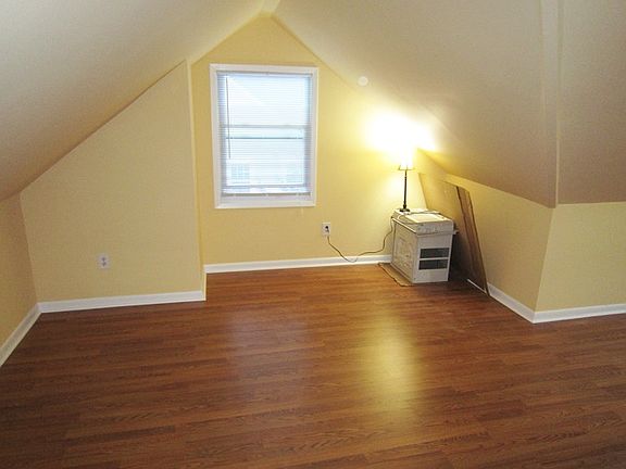 rental one bedroom parking laundry upper montclair nj