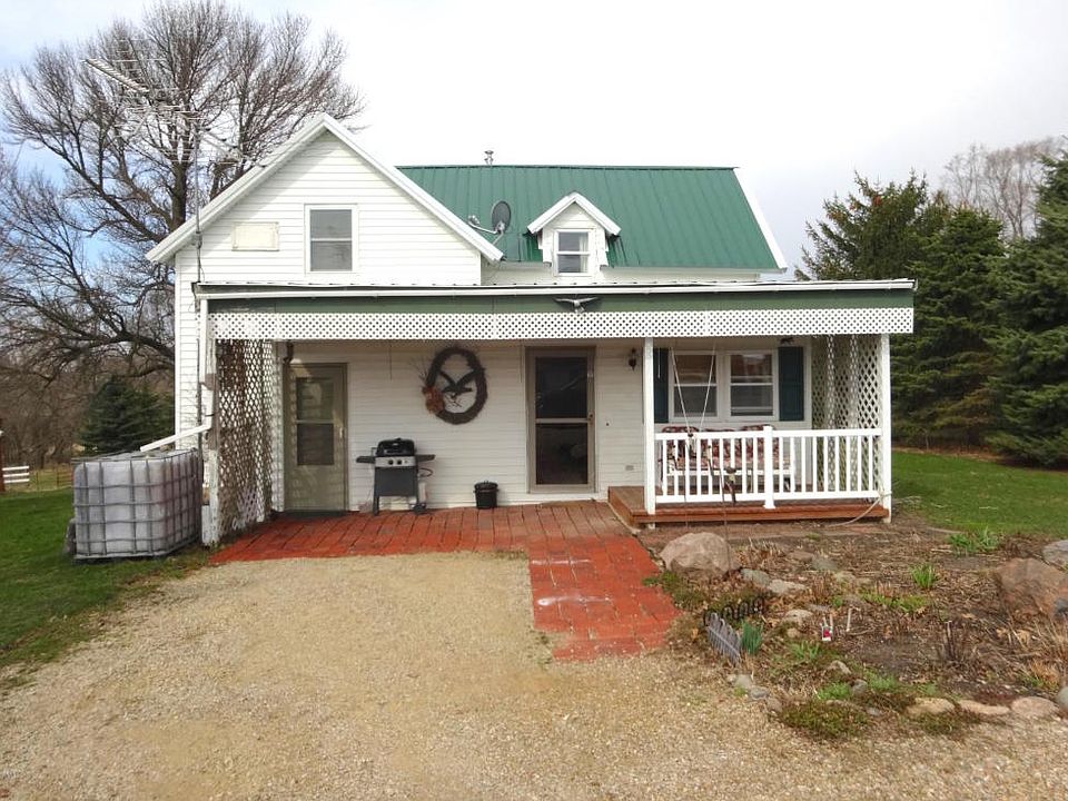 1st image of 70917 135th St