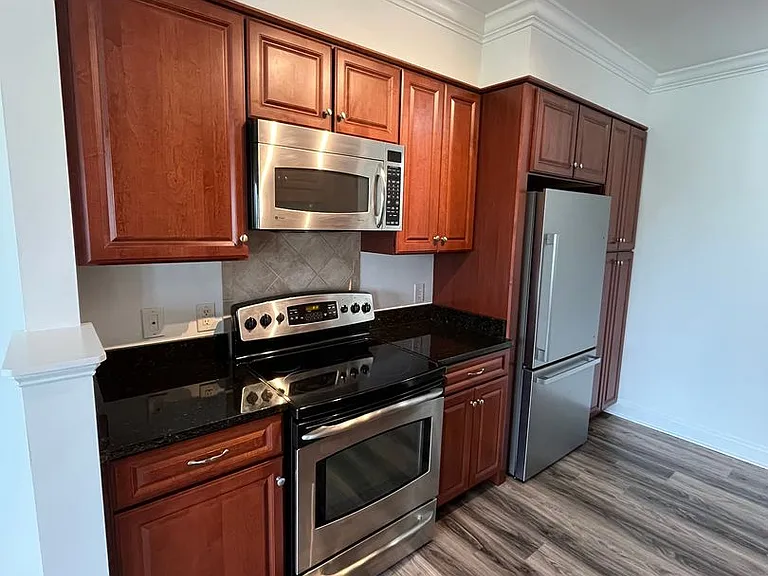 6831 Main St #323 — Photo 22