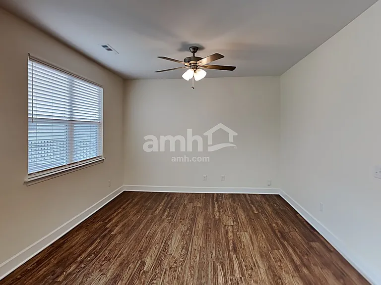 3114 Esquire Dr — Photo 8