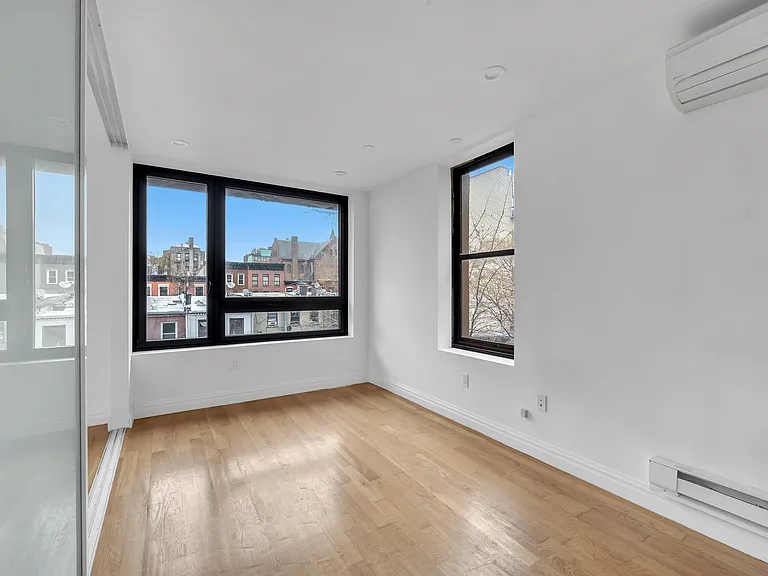 419 E 117th St #2A — Photo 6