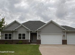 11436 31st Street Dr W, Milan, IL 61264
