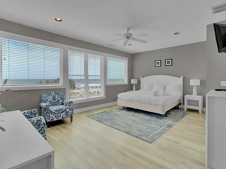 133 Grand Pavilion Blvd — Photo 10