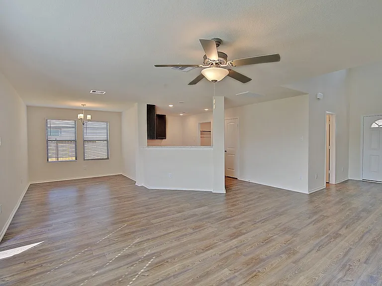16715 Twisted Pine Dr — Photo 5