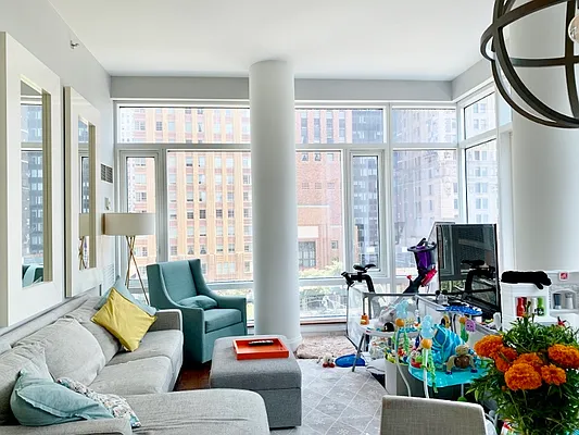 Rented by Battery Park Realty | media 27