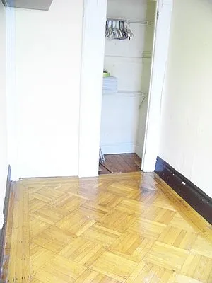 Rented by Urban View Realty | media 76