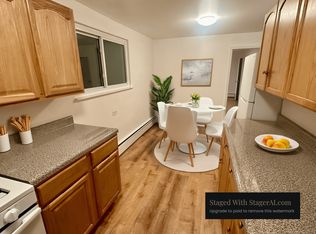 (Undisclosed Address), White Plains, NY 10606