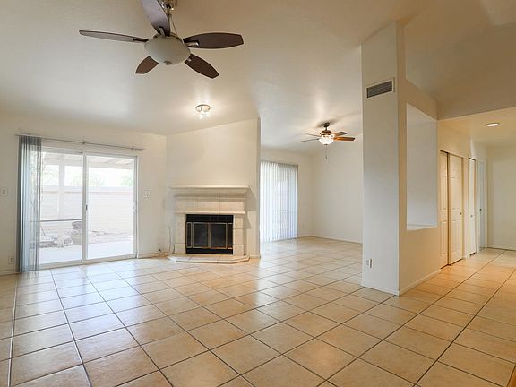 5th image of 945 N Pasadena St Unit 110