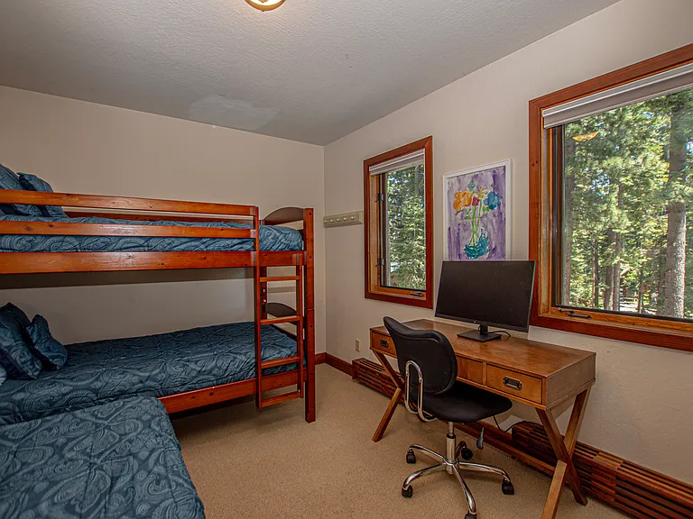 725 Balsam Ln — Photo 29