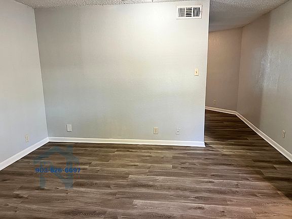 3rd image of 301 Pine Wilderness Dr #17393666