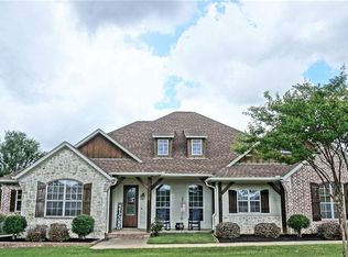 11560 Laurel Oaks Cir, Flint, TX 75762