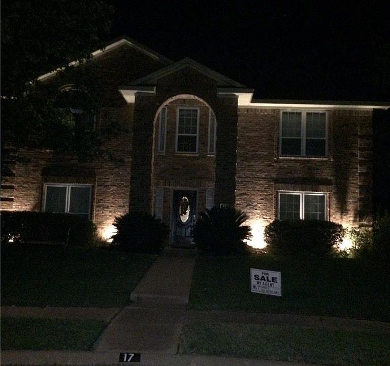 2nd image of 17 Oxford Way