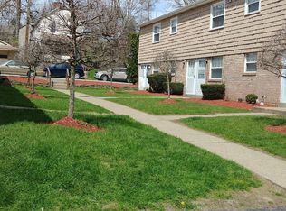 PLUM COURT APARTMENTS, Pittsburgh, PA 15235