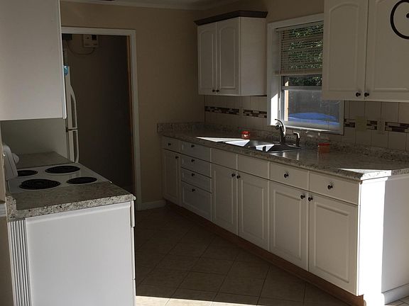 5th image of 446 Georgia Ave