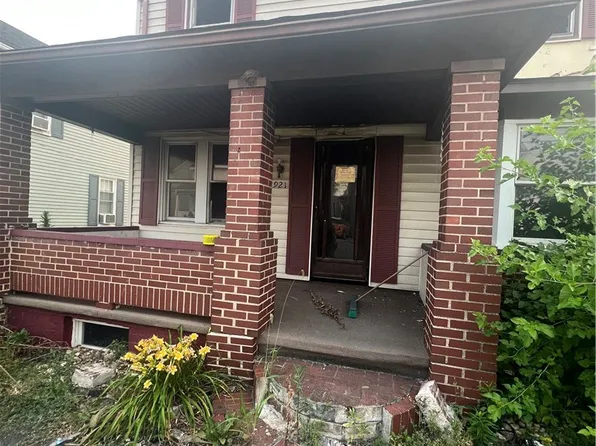 919 Wood St #921, Latrobe, PA 15650
