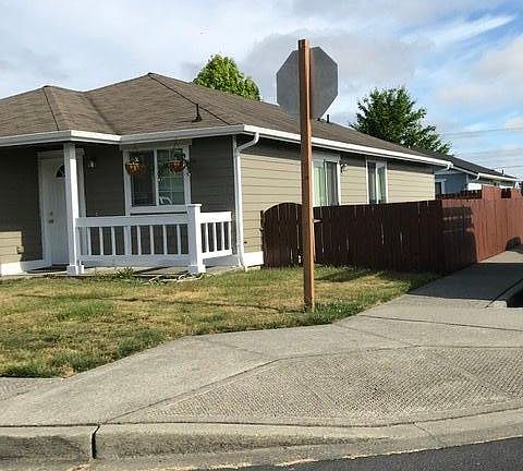 2nd image of 4349 151st St NE