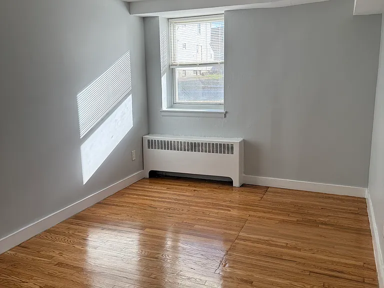 516 S Cherry St — Photo 18