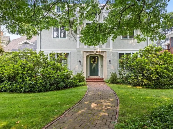 15 Gramercy Park, Rochester, NY 14610