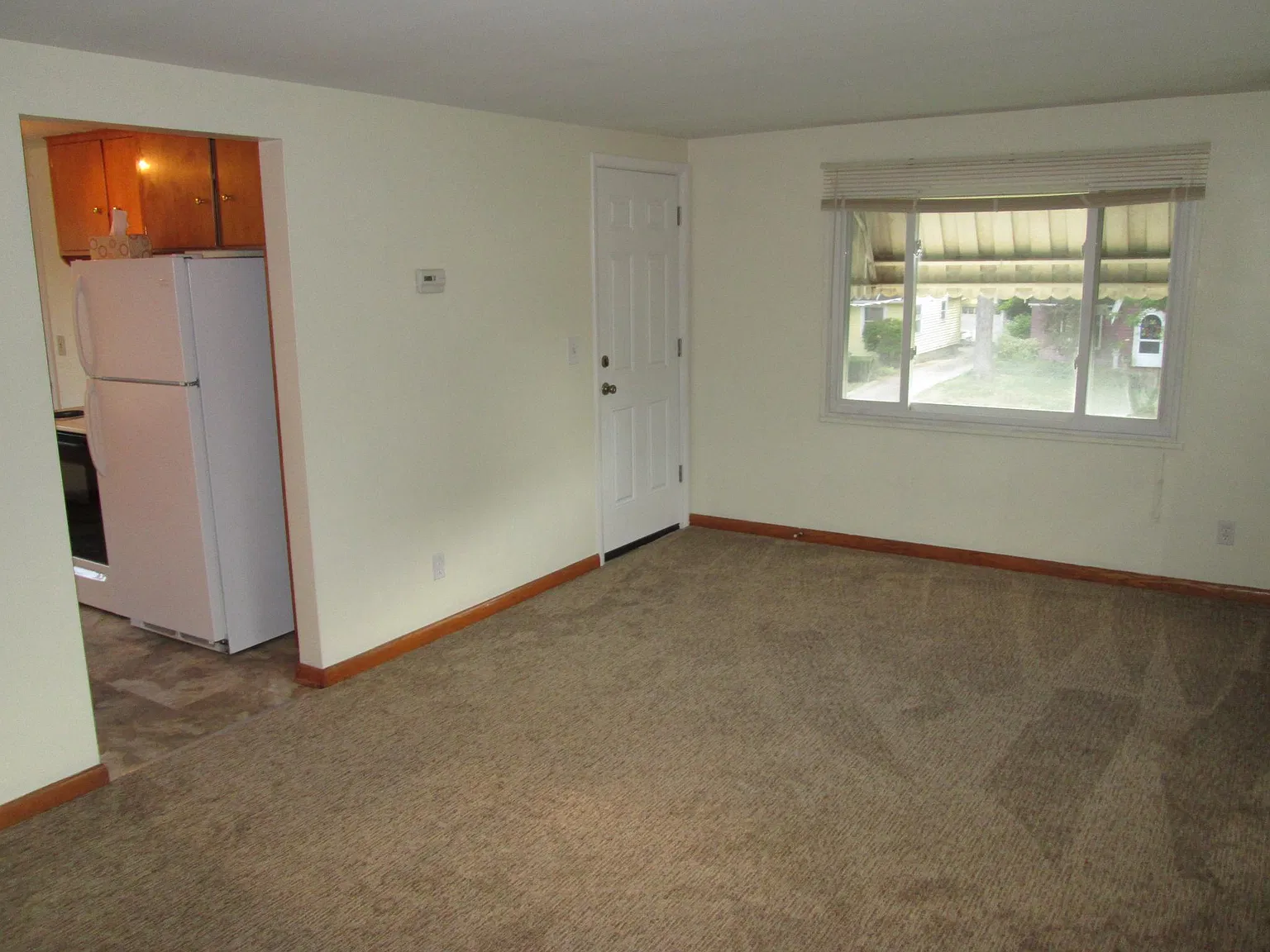 2 bed, 900 sqft, $975 — Photo 4