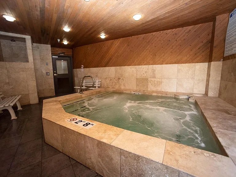 1940 Prospector Ave #126 — Photo 3