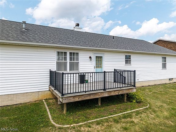 4th image of 135 Northpark Dr