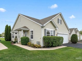 645 Chestnut Rdg, Minooka, IL 60447