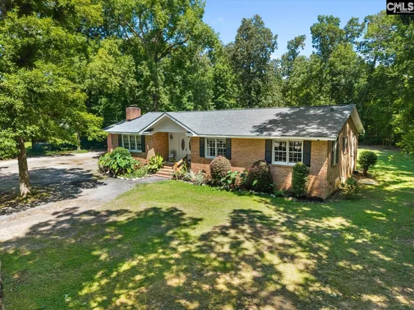 540 Lakeshore Dr, Chapin, SC 29036