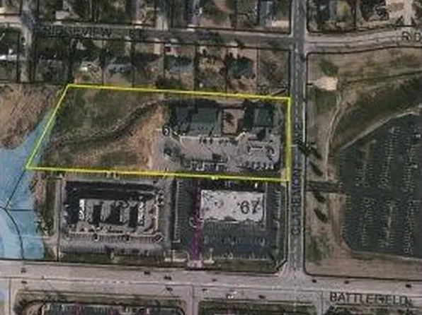 2937 S Claremont Avenue, Springfield, MO 65804