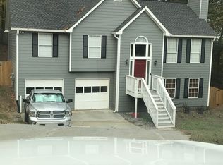 188 Shallow Ridge Ln NE, Kennesaw, GA 30144