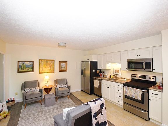 5th image of 2004 E Waters Edge Dr #42