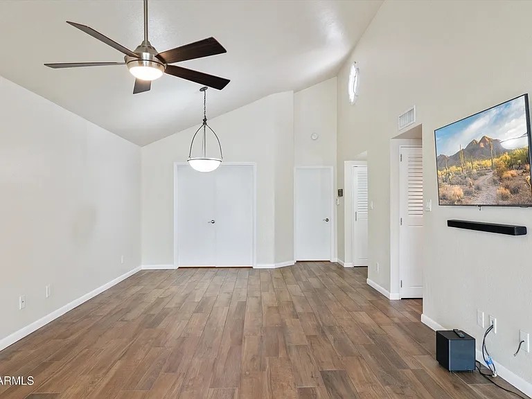 15020 N 40th St #37 — Photo 8