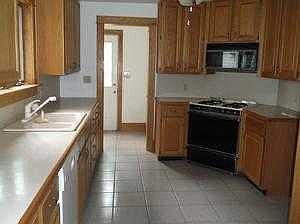 1021 S Church St Hastings