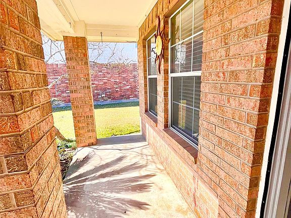 2nd image of 13139 Cutler Ridge Ln