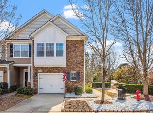 2463 Memory Ridge Dr, Raleigh, NC 27606