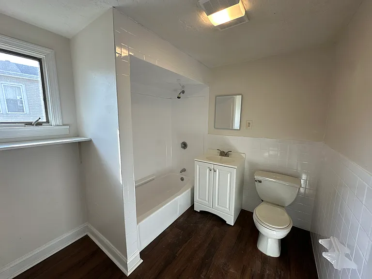 39 Louis St #2 — Photo 12