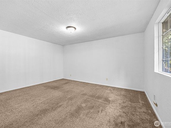 5th image of 19108 2nd Street NW