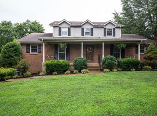 5302 E Bend Dr, Old Hickory, TN 37138