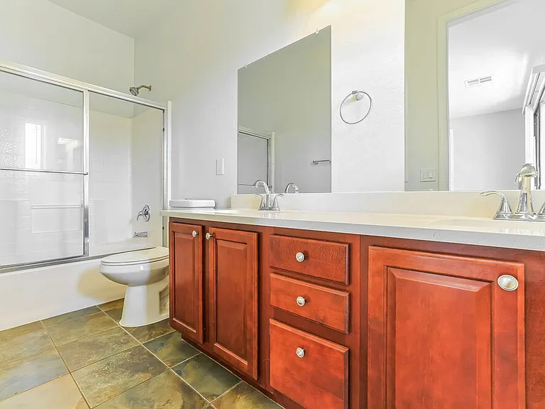 2172 E Pima Ave — Photo 10
