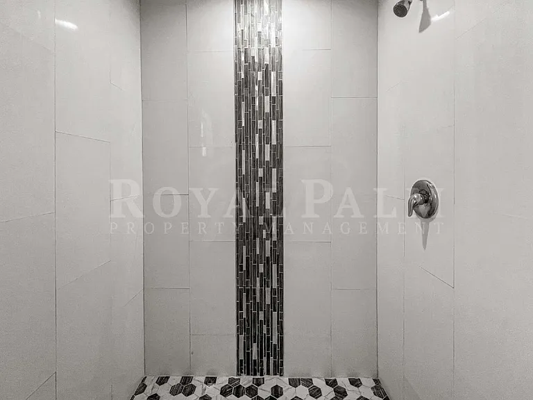 745 Harry Ave S — Photo 31