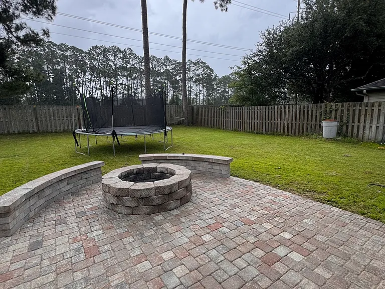 314 McQueen Cir — Photo 16