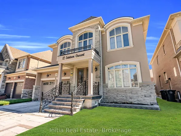 12 Erintown Cres S, Brampton, ON L6P 4H2