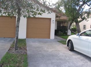 414 Cottonwood Pl, Boca Raton, FL 33431