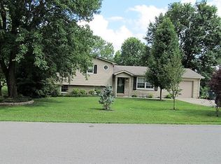130 Mountain View Dr, Berea, KY 40403