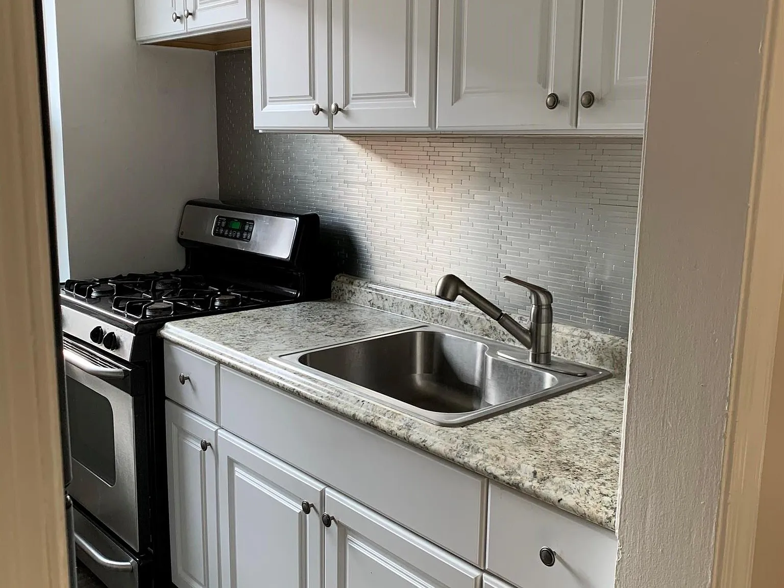 Summit Hall Apartments, LLC — Photo 2