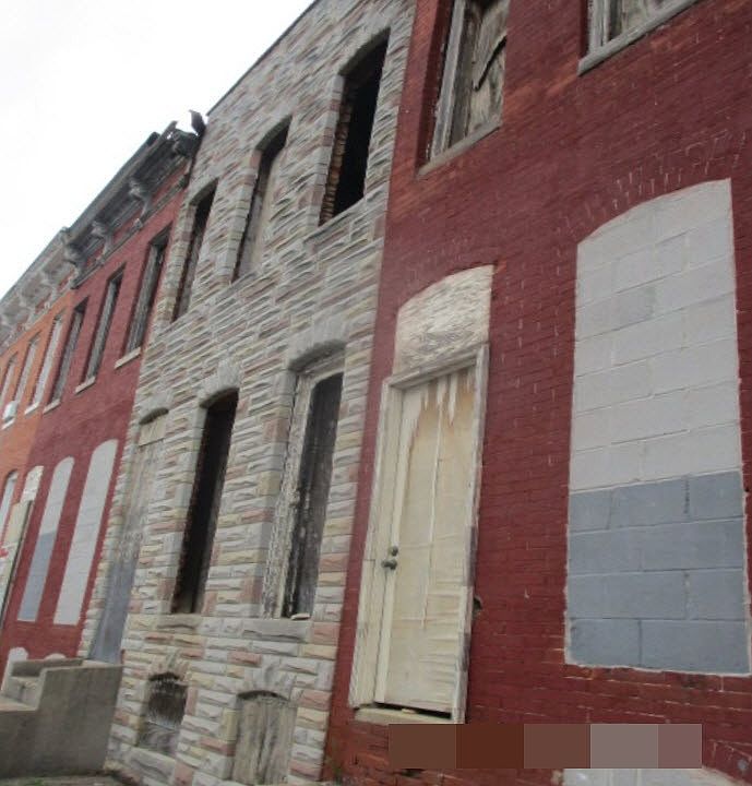 2nd image of 2127 Division St