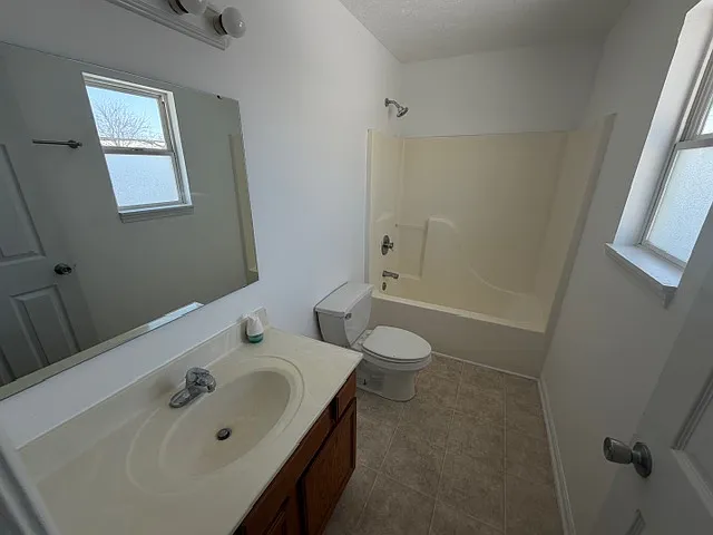 1632 N Exeter Ave — Photo 11