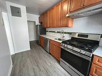 Rented by Sterea Agency