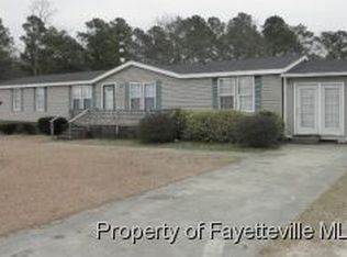 5711 Medicus Ln, Hope Mills, NC 28348